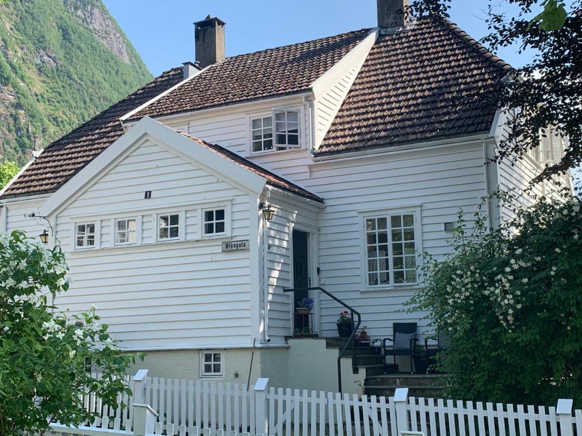 Hoyanger 3 Roms Leilighet Exterior photo